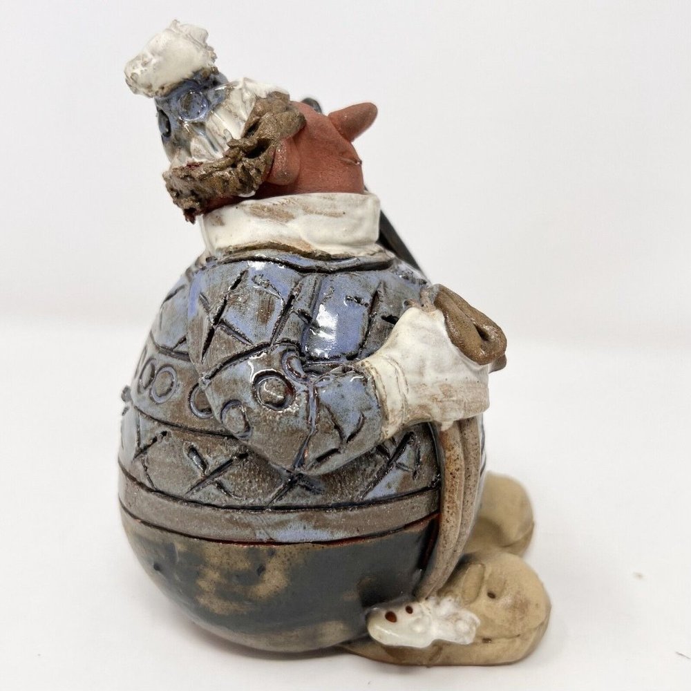 Sara Meadows Balloon People Pottery Art SKIER Winter Figure 5" Tall - Chip Hat - Picture 4 of 10